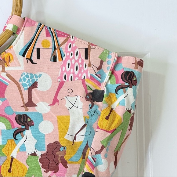Neiman Marcus Pink Retro Tote Bag Purse Fashion Diva Print Wood Handles - Picture 6 of 9